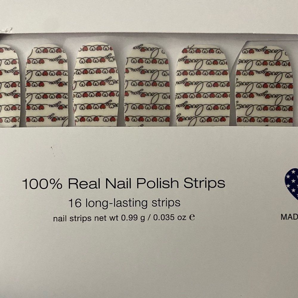 2019 retired Vanentine’s Day nail set Love Notes